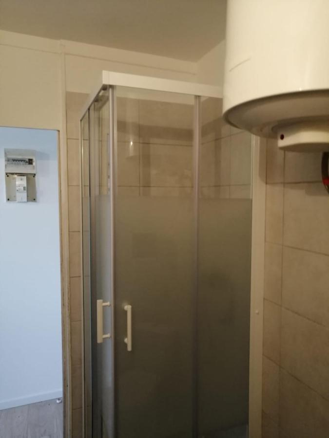 Appartement Studio Le Bali avec wifi à 100m de la plage à La Seyne-sur-Mer Extérieur photo
